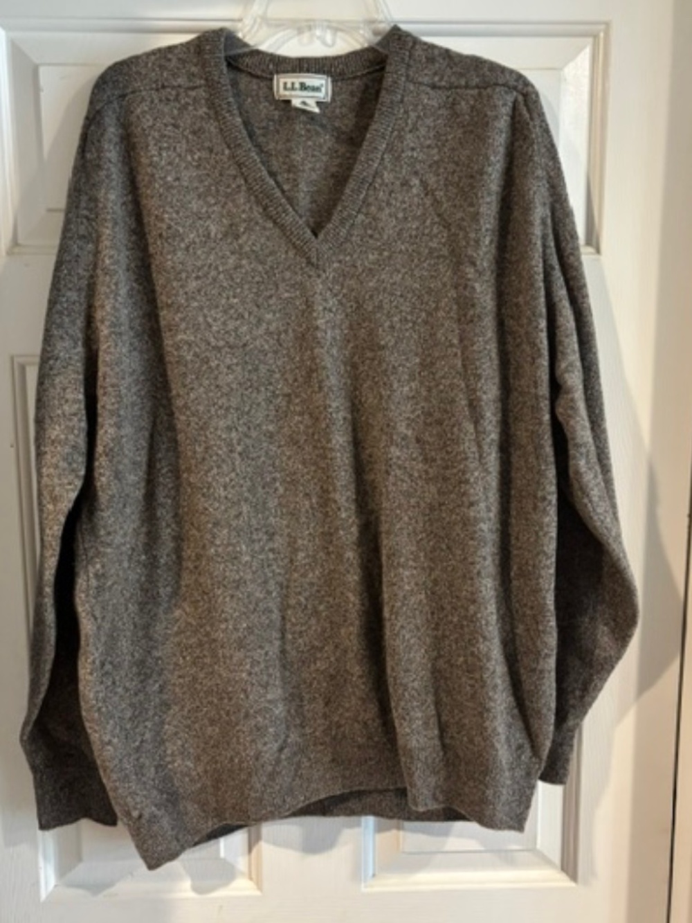 LL Bean Mens 100% wool sweater- SZ XL-Tall